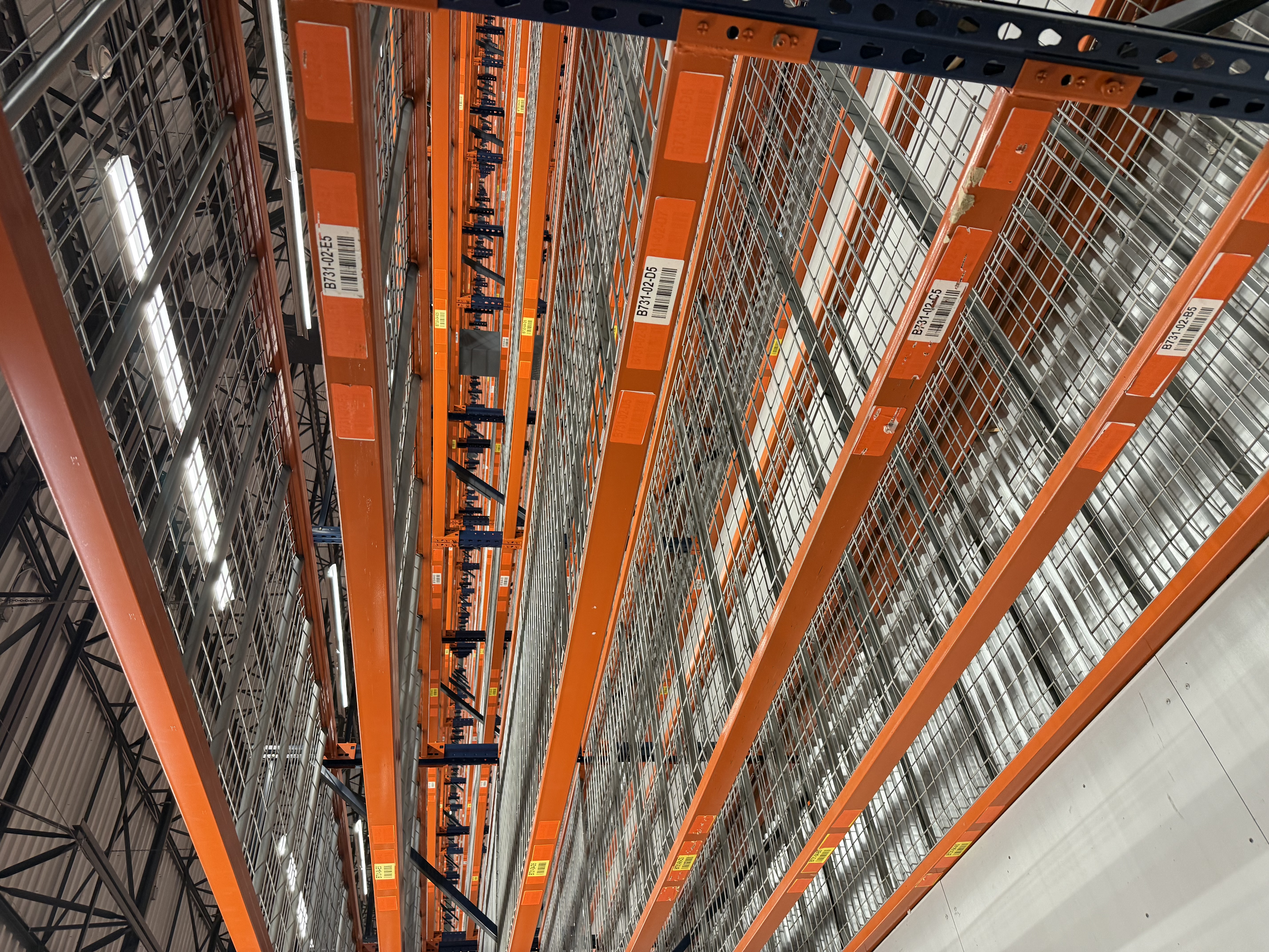 Selective pallet racking and warehouse shelving systems